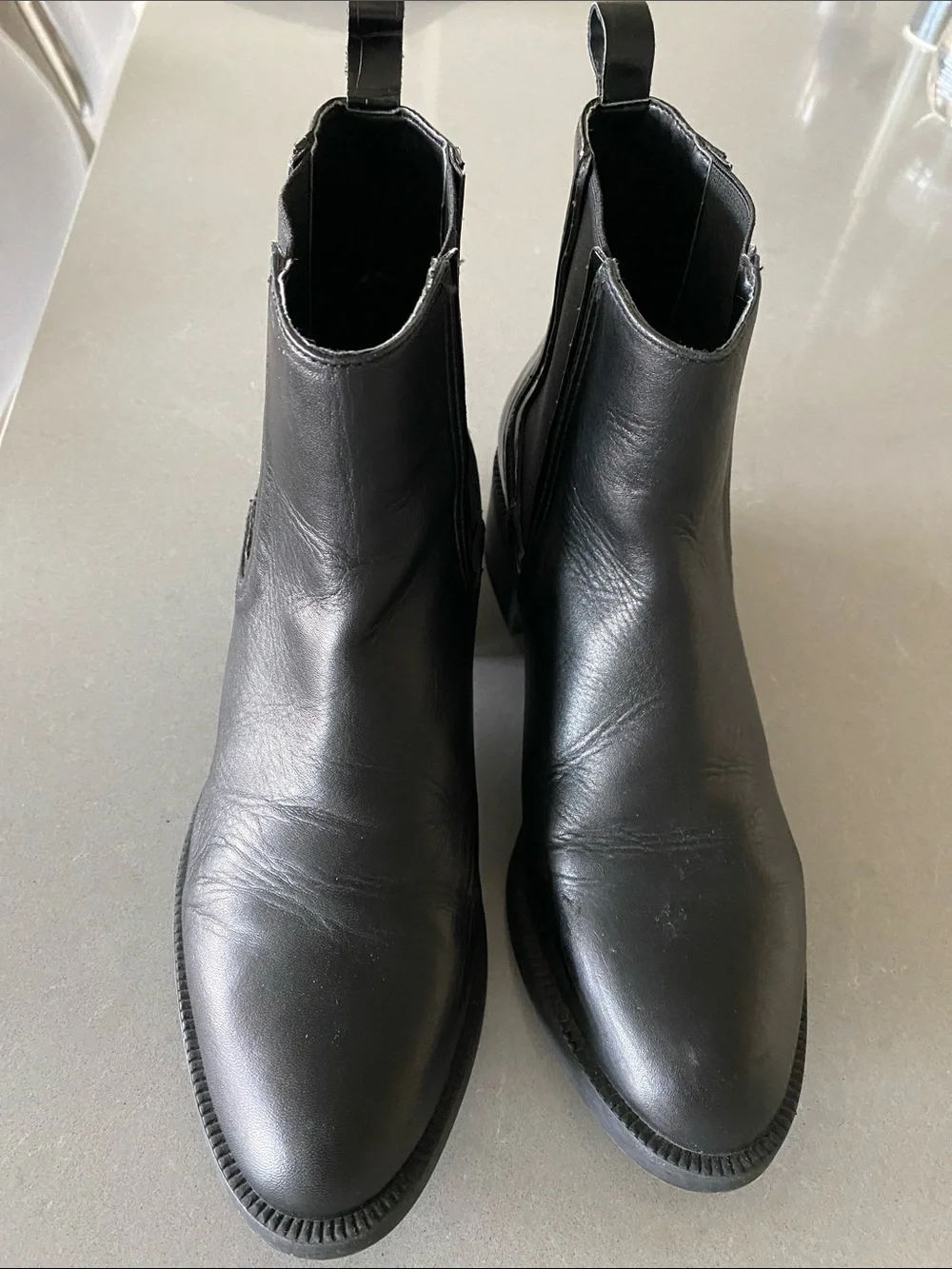Zara Genuine Soft Leather Chelsea Ankle Boots 39/8 EUC Bloggers Black